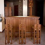 bar
